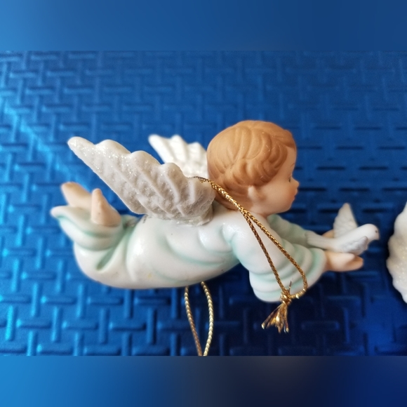 4 Vintage Angel ornaments - Picture 4 of 12